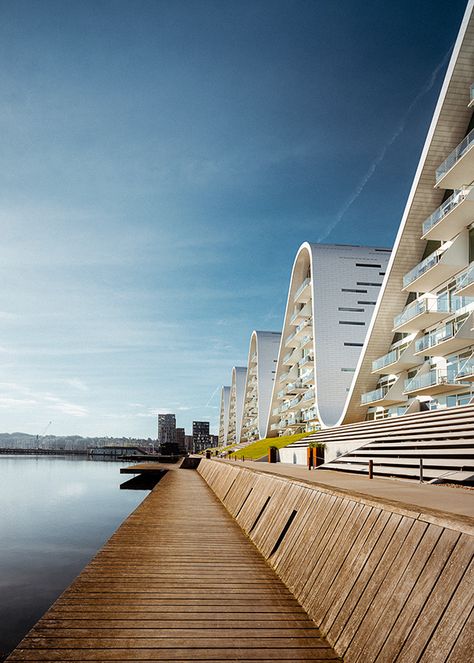 The Wave - Vejle on Behance Vejle, Aarhus, Vejle Denmark, Denmark Aesthetic, Classic Facade, Henning Larsen, Danish Architecture, Futuristic Building, Dream Trips