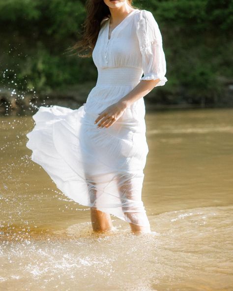 river queen 〰️ @ameliaa.skyy / @lucid_models Queen, Models, River Queen, Quick Saves