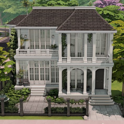 New Orleans Home | Patreon Sims Aesthetic House, Sims 4 White House, Willow Creek Sims 4 Rebuild, Simple Sims 4 Houses, Sims 4 Cc Homes, New Orleans House Plans, Sims 4 House Inspiration, Sims 4 Victorian House, Small Chateau