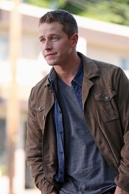 David Nolan / Charming "Once Upon a Time" - Josh Dallas Captain Swan, Charming Once Upon A Time, David Nolan, Snow White Prince, Snow And Charming, Josh Dallas, Colin O'donoghue, Yesterday And Today, Tv Episodes