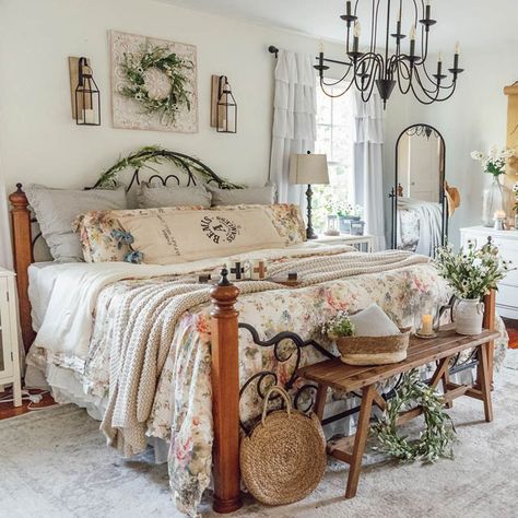 Farmhouse Bedding Sets, Inspire Me Home Decor, Farmhouse Bedding, Cottage Bedroom, Ruffle Bedding, Farmhouse Bedroom, Antique Farmhouse, Bedroom Aesthetic, Comforter Set