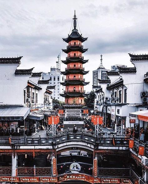 Ningbo 📍Tianfeng Pagoda, Zhejiang 🇨🇳 Chinese Architecture, China Destinations, Historical Architecture, Ningbo, Life Abroad, Tang Dynasty, Old Building, Boat Trips, The Republic