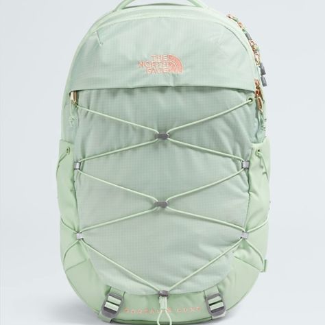 Nike Borealis Luxe Backpack School Backpacks The North Face, Sage Green North Face Backpack, North Face Backpack Green, School Backpacks North Face, Western Backpacks For High School, Cute North Face Backpack, Backpacks Lululemon, Preppy School Backpacks, Things To Put In Your Backpack