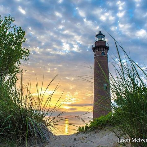 "Sunset at Little Sable Point. Photo by @jasonmciver in Mears, MI  #sunset… Lighthouse Photos, Lighthouse Pictures, Lighthouse Painting, Lighthouse Art, Beautiful Lighthouse, Mackinac Island, Pure Michigan, Belle Photo, Beautiful World