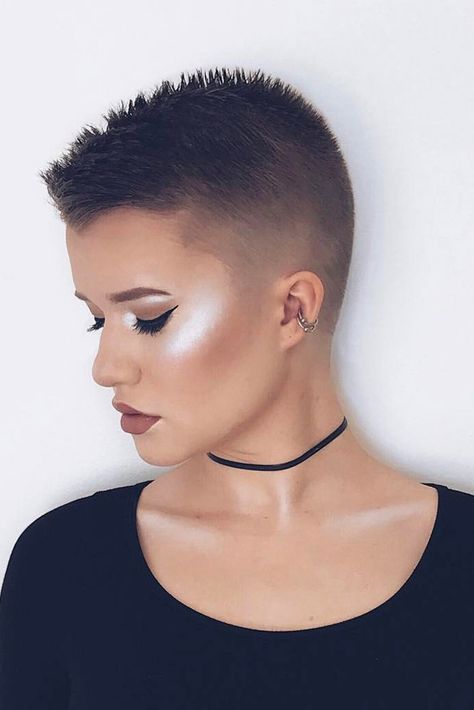 Buzz Cut Styles, Buzz Haircut, Buzz Cut Women, Buzz Cut Hairstyles, Super Short Haircuts, Buzzed Hair, Cut Hairstyles, Very Short Haircuts, Short Grey Hair