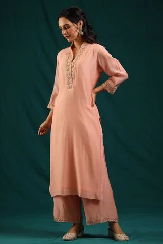 V Neck Kurta, Punjabi Dresses, Kurta And Palazzo, Ethnic Suit, Embroidery Sequins, Punjabi Dress, Palazzo Set, Color Peach, Pattern Embroidery