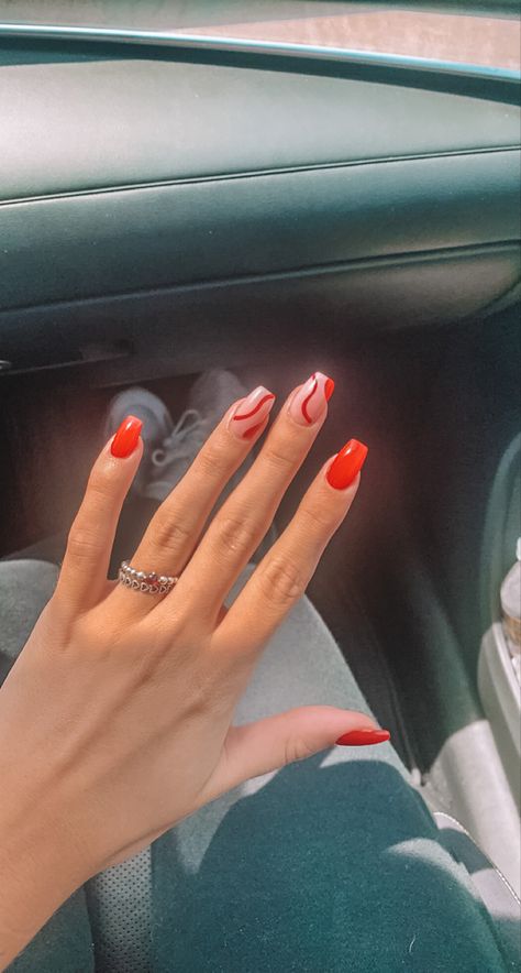 Red Tip Nails, Design Ongles Courts, Cute Red Nails, Hoco Nails, Chistmas Nails, Nails Nude, Red Acrylic Nails, Nail Designs Valentines, Casual Nails