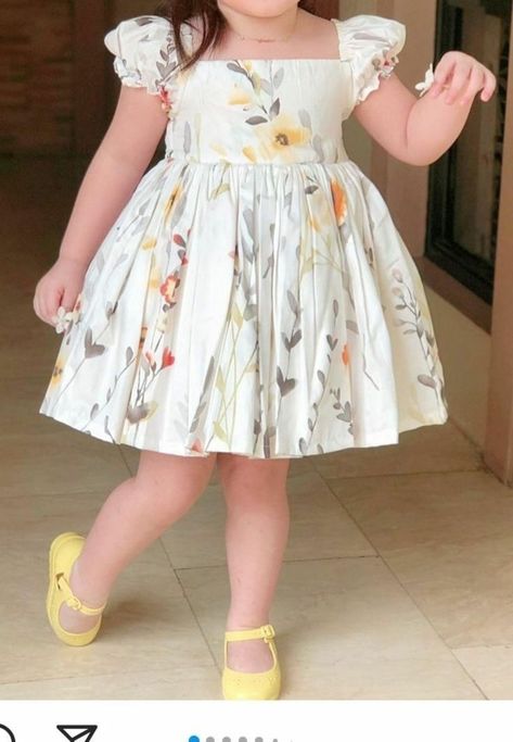 Baby Girl Frock Designs, Cotton Frocks For Kids, Frocks For Babies, Kids Dress Collection, Girls Dresses Diy, Baby Frock Pattern