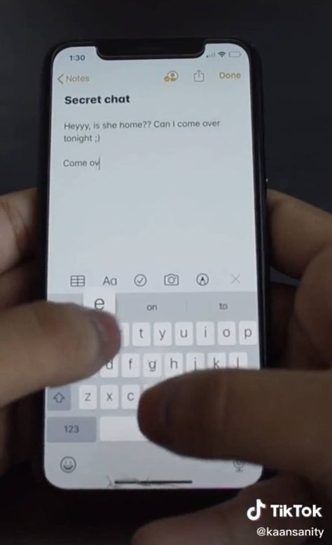 How To Read Hidden Text Messages, How To See Hidden Text Messages, How To See Covered Messages On Iphone, How To Uncover Covered Text Messages, How To See Covered Messages, Cheating Text Messages, Iphone Messages, Secret Apps, Android Tricks