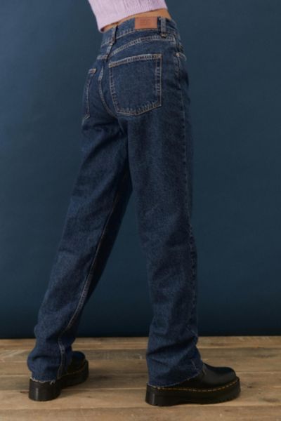 High Rise Dark Wash Jeans, Straight Vintage Jeans Outfit, Vintage Straight Leg Jeans, Vintage Jeans Women, Dark Wash Straight Leg Jeans, Dark Blue Jeans Aesthetic, Straight Leg Jeans Boots, High Rise Straight Jeans Outfit, How To Style Straight Leg Jeans