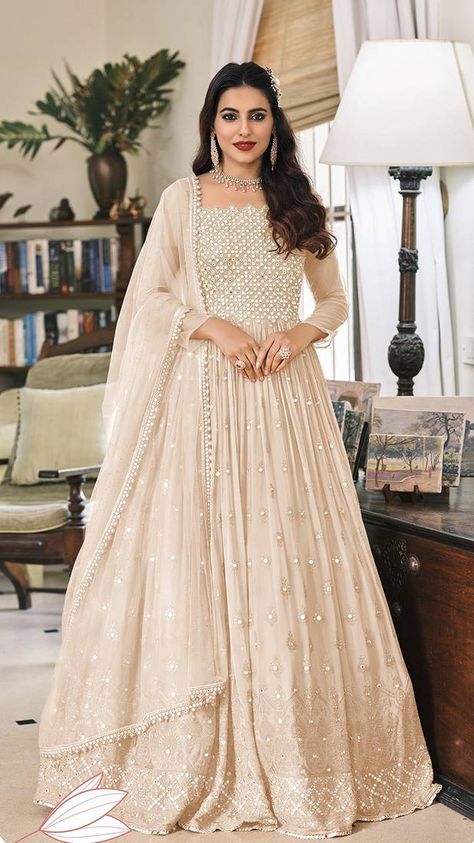 Every time you dress up in this trendy salwar kameez in cream colour georgette, heads will turn. (1 Top / 1 Bottom / 1 Dupatta) Georgette Anarkali Suits, Georgette Anarkali, Cream Color Dress, Designer Anarkali Suits, Traditional Indian Jewellery, Silk Bottoms, Designer Anarkali, Utsav Fashion, Anarkali Gown