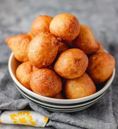 Nigerian Puff Puff Recipe - How to Make Puff Puff - My Active Kitchen Essen, How To Make Puff Puff, Puff Puff Recipe African, African Puff Puff, Congo Food, Ghana Recipes, Nigerian Puff Puff, Puff Puff Recipe, Puff Puffs