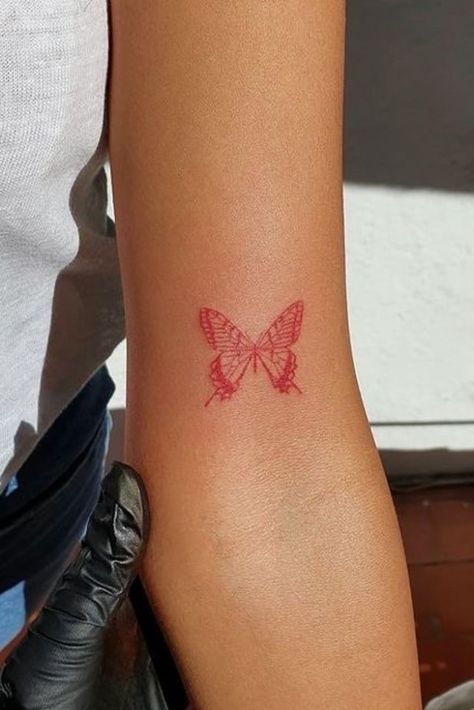 Oh Well Tattoo Corey, Yes Sir Tattoo, Zwilling Tattoo, Rosen Tattoo Frau, Chic Tattoo, Petite Tattoos, Red Ink Tattoos, Red Tattoos, Dope Tattoos For Women