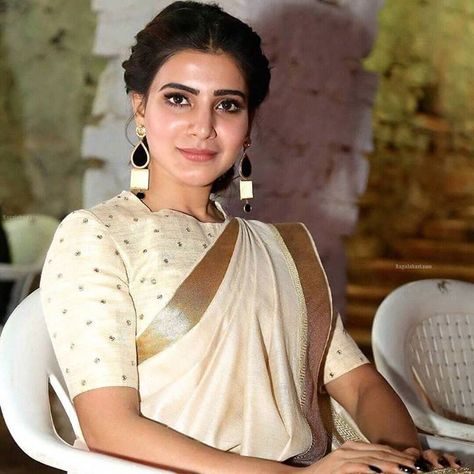 #samanthaprabhu Lehenga For Girls, Samantha In Saree, Samantha Images, Girl Actors, Samantha Pics, Indian Wedding Photography Poses, Samantha Photos, Saree Designs Party Wear, Indian Bridal Outfits