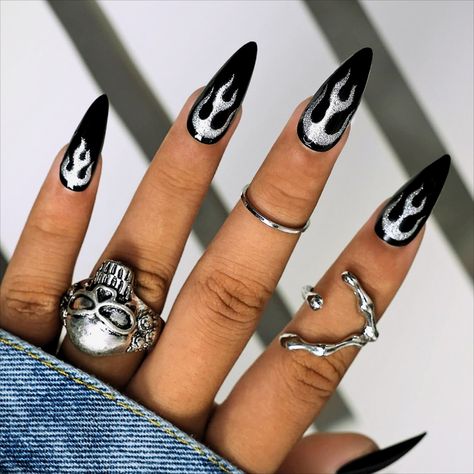 Stiletto Nails Medium Length, Stiletto Nails Medium, Nails With Fire, Fire Pattern, Black Stiletto Nails, Nails Medium Length, Black Flame, Nails Medium, Coffin Nails Long