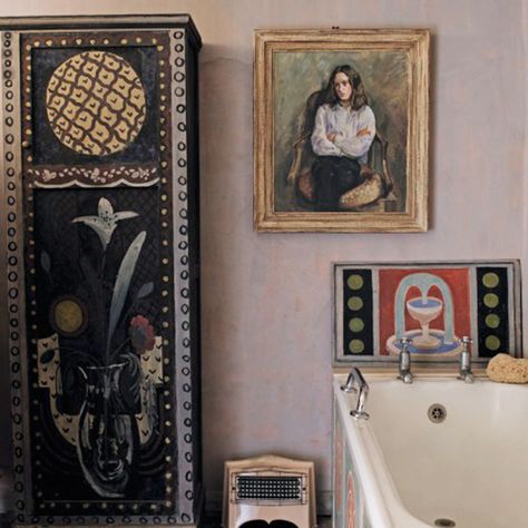 The interiors of Charleston, the house the Bloomsbury Group turned in to a living work of art Bohemian Interior, Cressida Bell, Charleston House, Brick Farmhouse, Duncan Grant, Vanessa Bell, Bloomsbury Group, Charleston Homes, Post Impressionists