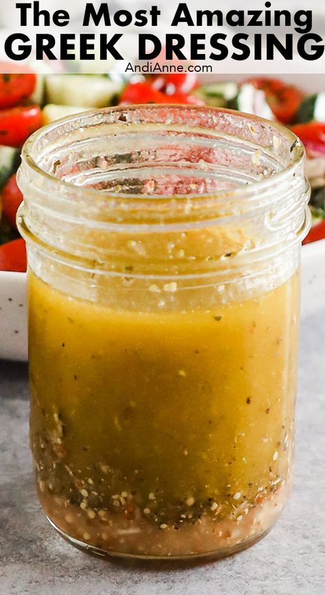 Greek Salad Dressing Recipe, Greek Salads, Healthy Dressing Recipes, Mediterranean Recipes Healthy, Easy Salad Dressing Recipes, Vinaigrette Dressing Recipe, Vinegar Salad Dressing, Greek Vinaigrette, Mediterranean Diet Recipes Dinners