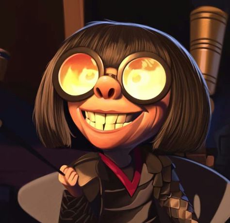 eu na vida Edna Incredibles, Edna Mode, Big Teeth, Popular Cartoons, Pinturas Disney, 웃긴 사진, Funny Profile Pictures, Cartoon Profile Pics, Funny Reaction Pictures