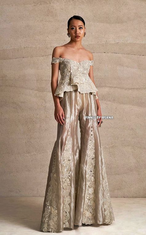 Varun Nidhika - India 🇮🇳 Couture, Haute Couture, Gown Dresses Indian, Gown To Lehenga Ideas, Modern Desi Clothes, Heavy Indian Outfits, Unique Indowestern Outfits, Reception Outfit For Women, Varun Nidhika Collection