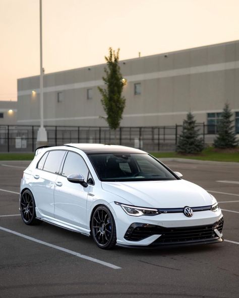 Volkswagen Golf Golf 8 Gti, Mk8 Gti, Best First Car, Buying Your First Car, Golf 8, Car Budget, Vw Ideas, Pontiac G8, First Cars