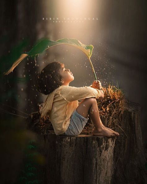 The Joy Of Childhood: 40 Adorable Photos By This Indian Photographer Fill Light Photography, Jesus Background, Childhood Photography, Led Light Stick, Childhood Images, Childhood Art, Kind Photo, Mini Led Lights