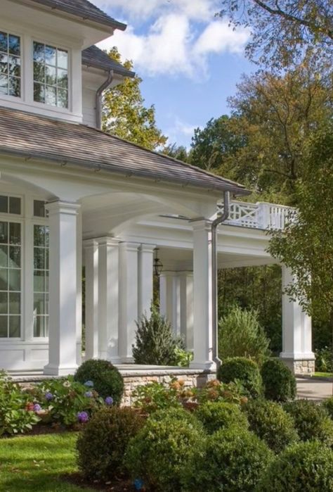 Mansion With Front Porch, White House Big Porch, Houses With Verandas, White House With Columns, Wrap Around Porch With Garage, Porch Around House, White House With Wrap Around Porch, Big White House With Wrap Around Porch, Wrap Around Porch Aesthetic