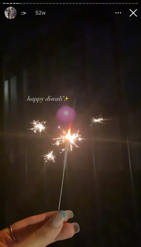 Diwali Decorations For Photoshoot, Aesthetic Diwali Poses, Pose For Diwali Photo, Happy Diwali Asthetic Picture, Diwali Dump Captions, Diwali Aesthetic Quotes, Diwali Pictures Ideas, Instagram Story Ideas For Diwali, Rangoli Instagram Story