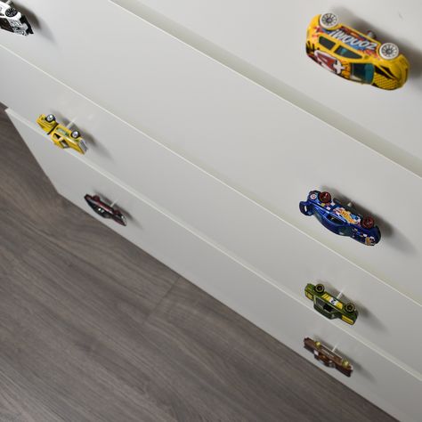 Car Dresser, Car Toddler Room, Car Bedroom Decor, Hot Wheels Bedroom, Boys Car Bedroom, Race Car Room, Boy Car Room, Race Car Bedroom, Car Room Decor