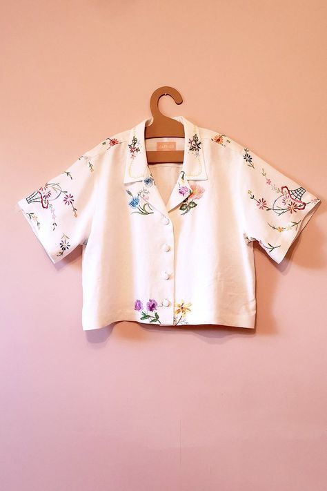 Patchwork, Upcycled Patchwork, Women Floral Blouse, Patchwork Shirt, Upcycle Shirt, Cute Summer Tops, Embroidered Tablecloth, Lucky Horseshoe, Cute Embroidery