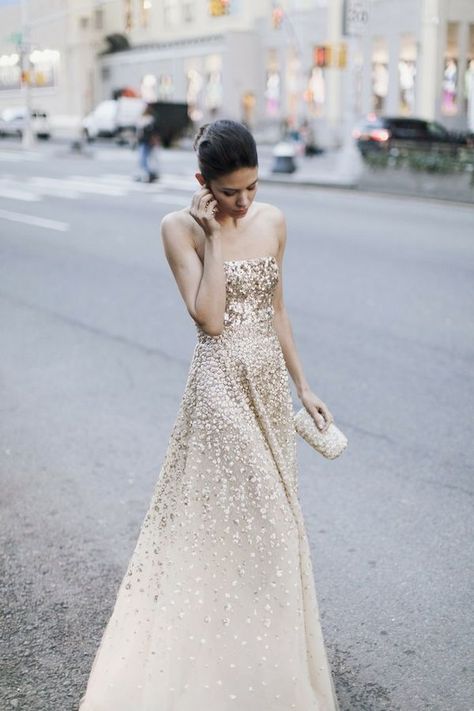 Golden Gown, Metallic Wedding, Sparkly Wedding Dress, Wedding Dress Sequin, Gold Wedding Dress, Sparkly Wedding, Sequin Wedding, Bridal Musings, Vestidos Prom