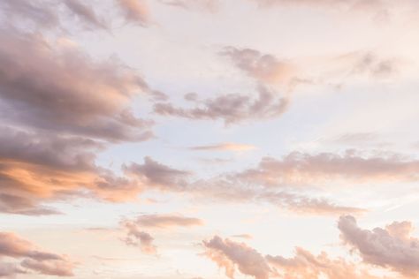 Pastel Wallpaper for mobile phone, tablet, desktop computer and other devices HD and 4K wallpapers. Ipad Wallpaper Aesthetic Horizontal, Aesthetic Horizontal, Ipad Wallpaper Aesthetic, Calming Pictures, Pastel Clouds, Laptop Backgrounds, Pastel Sky, Computer Backgrounds, Mac Wallpaper