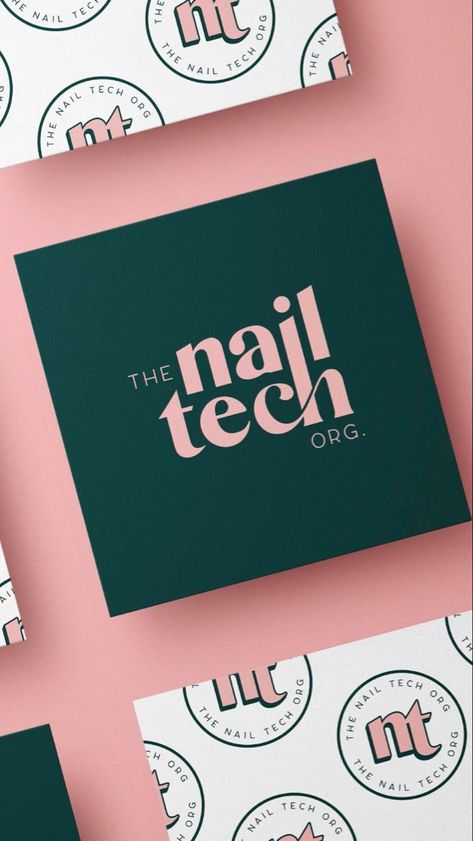 Pink and green brand identity for Nail Tech o Modern Vintage Branding, Corporate Design Inspiration, Mcm Branding, Green Brand Identity, Graphic Design Branding Identity, Typographie Logo, Visuell Identitet, Inspiration Logo Design, Desain Editorial