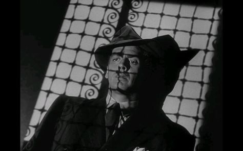 Black And White Cinematography, Film Noir Photography, Noir Detective, Noir Movie, German Expressionism, Dark City, I Wake Up, Film Inspiration, Neo Noir