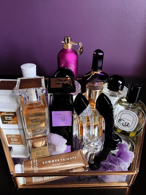 Fragrance Wardrobe: What Perfumes I Wear - The Blondissima Perfume Wardrobe, Fragrance Wardrobe, Tom Ford Fragrance, Winter Scents, Frederic Malle, Perfume Reviews, Summer Scent, Perfume Samples, Hair Perfume