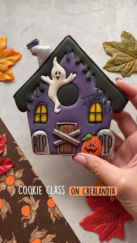 Cookie class - Spooky house on my store in 2022 | Halloween cookies decorated, Halloween sugar cookies decorated, Halloween sugar cookies Cookies Decorated Halloween, Halloween Cookie Designs, Fall Decorated Cookies, Halloween Sugar Cookies Decorated, Halloween Deserts, Bolo Halloween, Halloween Cookies Decorated, Halloween Sugar Cookies, Halloween Food Treats