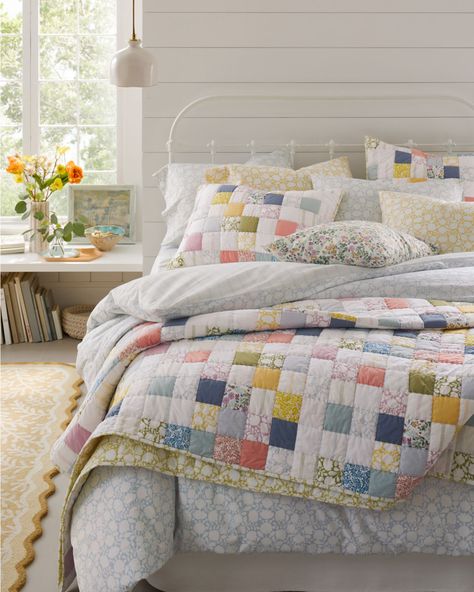 Our Siesta Upcycled Organic-Cotton Quilt is a story of sustainability: remnants of organic-cotton percale from our customer-favorite bedding are repurposed into a stunning piece that warms up any bed in the house. In a playful mix of solids, prints, and stripes, with hand-quilting along the seams for extra dimension. Exclusive. Hand-quilted. Featuring small 3" x 3" blocks of remnants on the face. Back has larger-size remnants. Binding is finished with mitered corners. Due to the nature of remnants, variations in color and pattern will occur. Also available in Sham. Handmade Quilt Bedding, Nature, Home Made Quilts, Pink Patchwork Quilt, Quilts For Sale Handmade, Bed Quilting Design, Bright Cozy Bedroom, Quilt Bedding Ideas, Grandmas House Aesthetic