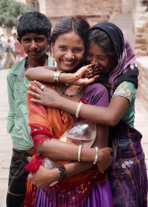 Happiness India . Tumblr, Amazing India, Indian People, Community Support, Village Girl, Indian Village, India Culture, India Photography, Village Photography