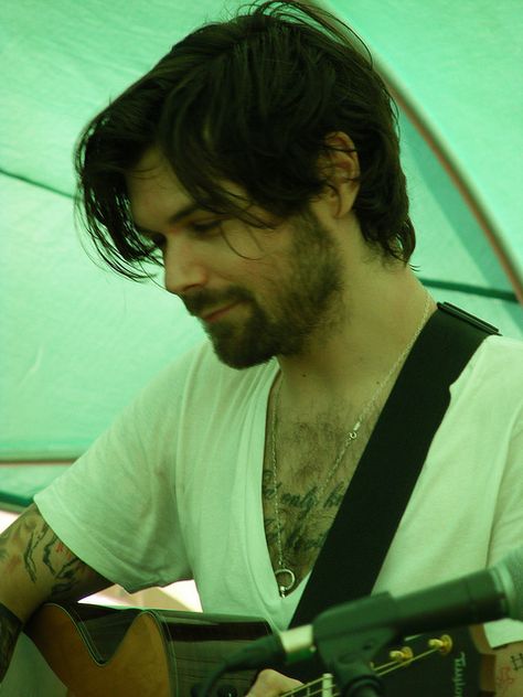 Simon Neil of Biffy Clyro by A.Griffiths Musical Film, Simon Neil, Biffy Clyro, Boogie Woogie, Charming Man, Music Film, Beautiful Songs, Music Tv, My Favorite Music