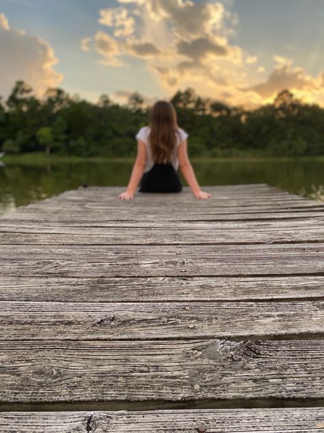 Fishing Dock Photoshoot, Poses At Lake, Senior Picture Ideas On Dock, Senior Pictures River Water, Cottage Pictures Ideas, Photoshoot Near Lake, Dock Picture Ideas, Senior Pics At The Lake, Lake Poses Picture Ideas By Yourself