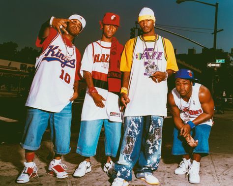 2000s Outfits Men Hip Hop, 90s Basketball Fashion, 2000s Tracksuit Outfit Men, 2000 Rnb Fashion, 90s Fashion Aesthetic Men, Y2k Hip Hop Fashion Men, Hiphop 90s Outfit, 2000s Mens Fashion Hip Hop, Men’s Fashion Outfits 90s