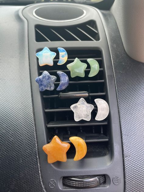 Star & Crescent Moon Crystal Car Vent Clip Set Car Accessories Sunroof, Car Bobble Head, Star Car Interior, Star Wars Car Accessories, Cds In Car, Grunge Car Accessories, Fairycore Car Decor, Exterior Car Decorations, Witchy Car Accessories