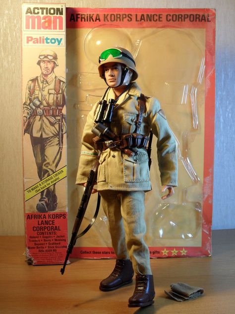 Vintage Toys 1970s, Superhero Toys, Lance Corporal, Baby Boomers Generation, Old School Toys, Action Man, Military Action Figures, Military Figures, Retro Comic