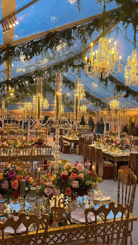 Wedding Place Decoration, Victorian Decorations Party, Bridgerton Wedding Tablescape, Pretty Venues For Weddings, Royal Ball Invitation Aesthetic, Royal Weddings Decorations, Bridgeton Decoration, Wedding With A Lot Of Flowers, Victorian Event Decor