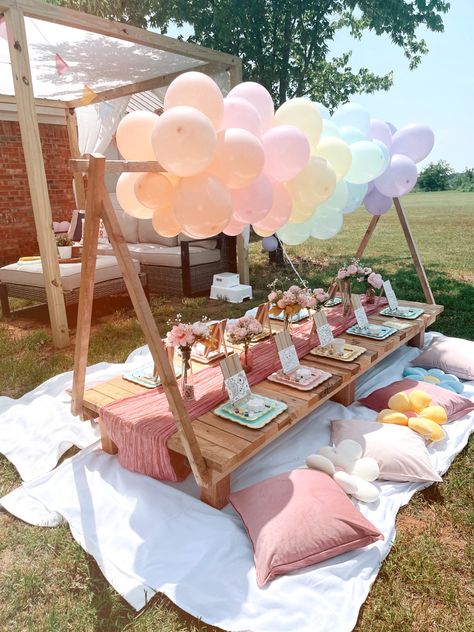 Kids Party Tables, Backyard Birthday Parties, Picnic Birthday Party, Backyard Birthday, Outdoor Birthday, Picnic Birthday, Garden Birthday, 10th Birthday Parties, Garden Parties