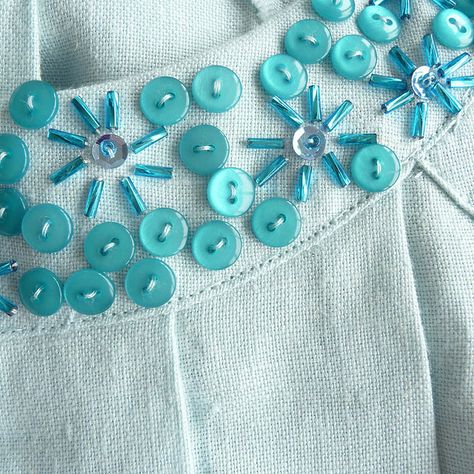 Biolinnen Dress with Robin's Egg Blue Buttons on Neckline. Pola Manik, Ikea Curtains, Gold Curtains, Drop Cloth Curtains, Boho Curtains, Bead Embroidery Patterns, Diy Buttons, Farmhouse Curtains, Embroidery Designs Fashion