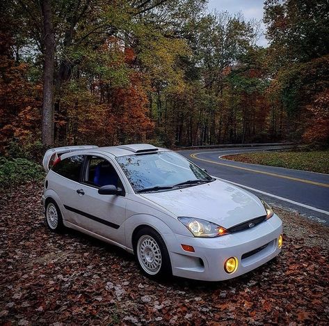 Rad Racer — Ford Focus Zx3 Hatchback Focus Ideas, Ford Focus Svt, Ford Focus 2005, Ford Focus Hatchback, Ford Focus 3, Ford Focus Sedan, Rad Racer, Moving Objects, Ford Focus Rs