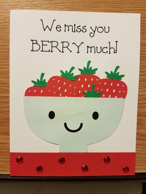 Miss you berry much card. Miss You Handprint Card, Card For Friend Leaving School, Diy I Miss You Cards, Farewell Card Ideas Handmade Easy, Miss You Diy Cards, Missed You Card, Farewell Card For Teacher Cute Ideas, Farewell Diy Card, Miss You Card For Teacher