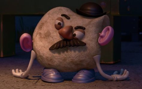 Toy Story Mr. Potato Head - Mr. Tortilla Head, hilarious!! Mr Potato Toy Story, Toy Story Meme, Block Head, Mr Potato, Mr Potato Head, Rock Sculpture, Potato Heads, Potato Head, Toy Story 3