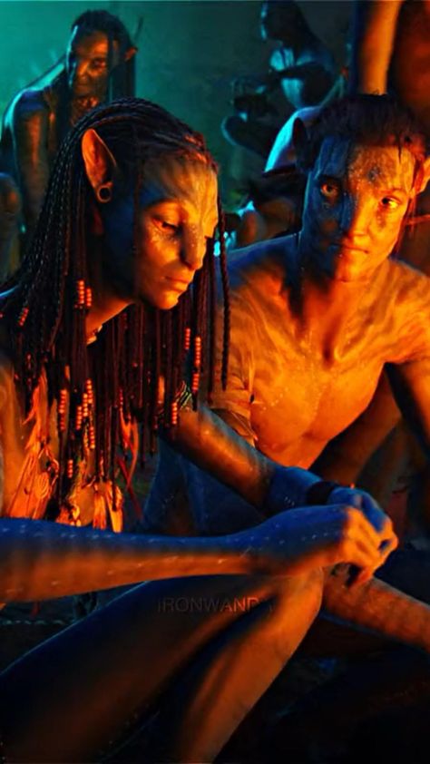 Tsireya Pfp Aesthetic, New Avatar Movie, Sully Family, Avatar Blue, Avatar Neytiri, Avatar 2 Movie, Avatar Costumes, Avatar Poster, Blue People