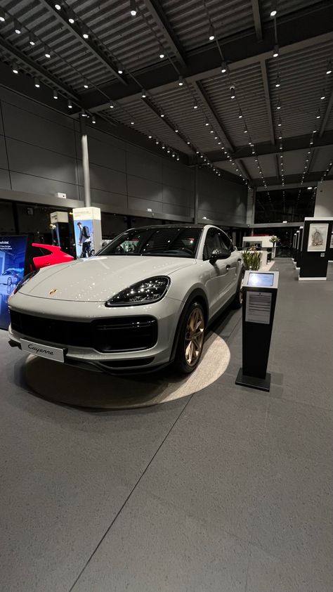 #porsche #supercars #cars #cayenne #turbo #gt #aesthetic Porche Cayenne Aesthetic, Porsche Cayenne Aesthetic, Porsche Cayenne Turbo Gt, Porche Cayenne, Porsche Aesthetic, Cayenne Turbo, Summer 24, Porsche Cayenne, Cayenne